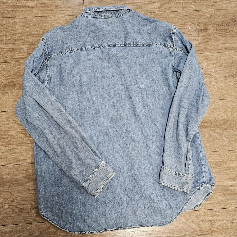 Levis Denim Shirt Mens L Light Wash Blue Button Up Long Sleeve Western Workwear